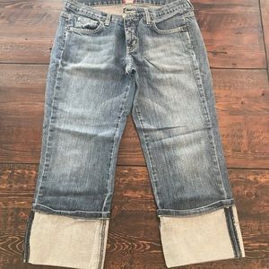 Limited Capri jeans.